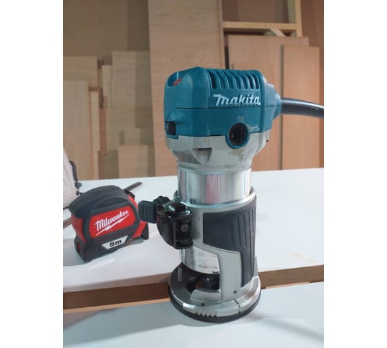 Кромочный фрезер Makita RT0700C 8