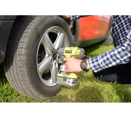 Ударный гайковерт Ryobi ONE+ R18IW3-0 5133002436 12