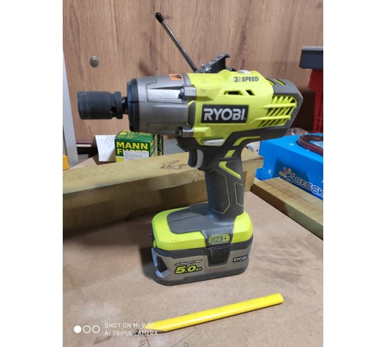 Ударный гайковерт Ryobi ONE+ R18IW3-0 5133002436 36
