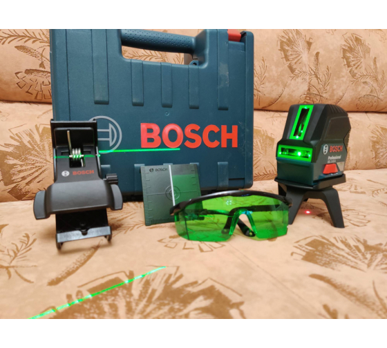 Комбинированный лазерный нивелир Bosch GCL 2-15G + RM1 + кейс 0.601.066.J00 5
