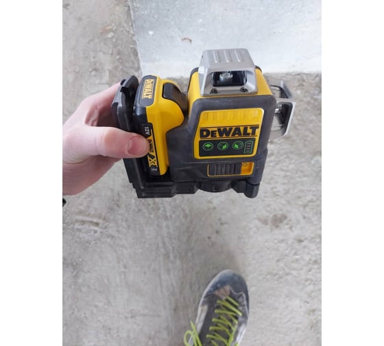 Лазерный уровень DEWALT DCE089D1G 16