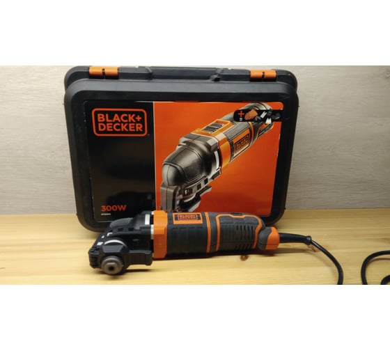 Многофункциональный инструмент Black+Decker MT 300 KA 10