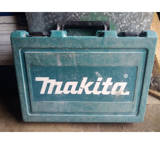 Перфоратор Makita HR 2470 18