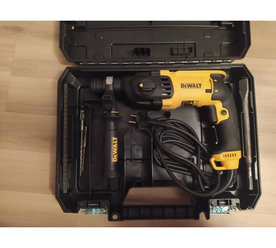 Перфоратор DEWALT D 25133 K 11