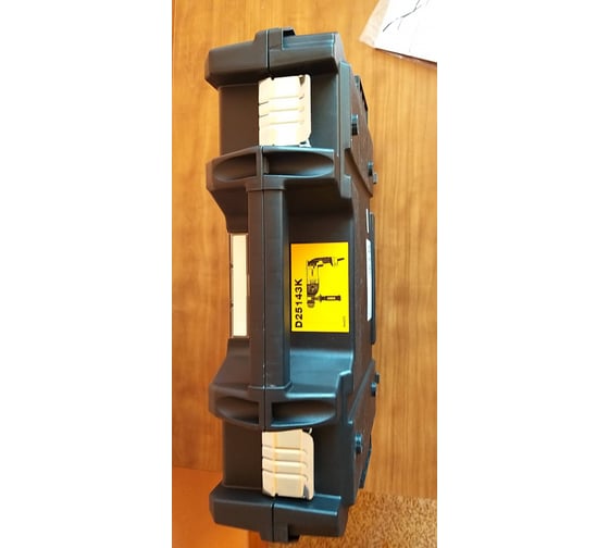 Перфоратор DEWALT D 25143 K 8