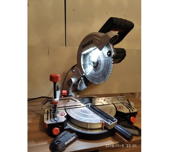 Торцовочная пила Metabo KS 216 M Lasercut 619216000 26