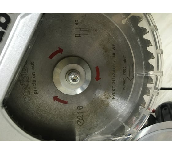 Торцовочная пила Metabo KS 216 M Lasercut 619216000 21