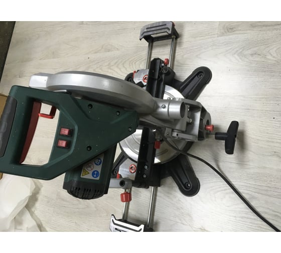 Торцовочная пила Metabo KS 216 M Lasercut 619216000 17