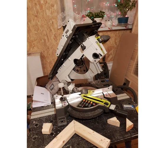 Комбинированная торцовочная пила Ryobi RTMS1800G 1800 Вт 5133002152 12