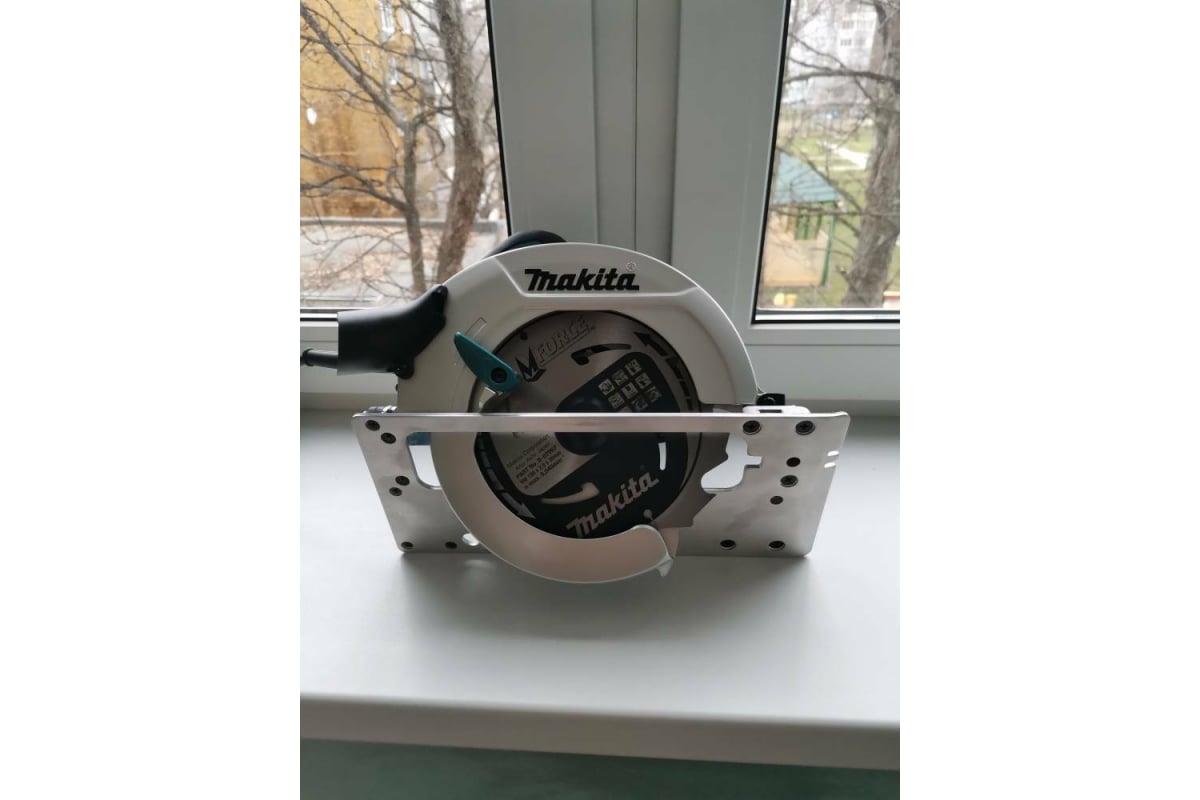 Купить Пилу Makita Hs7601