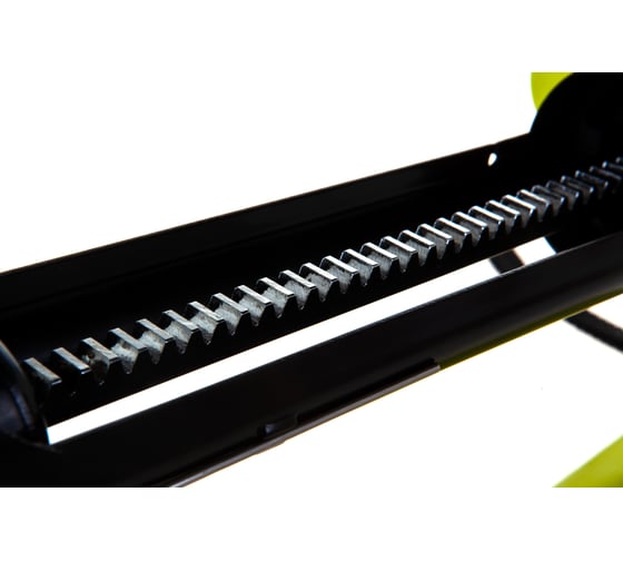 Аккумуляторный пистолет для герметика Ryobi ONE+ CCG1801MHG 5133000192 5