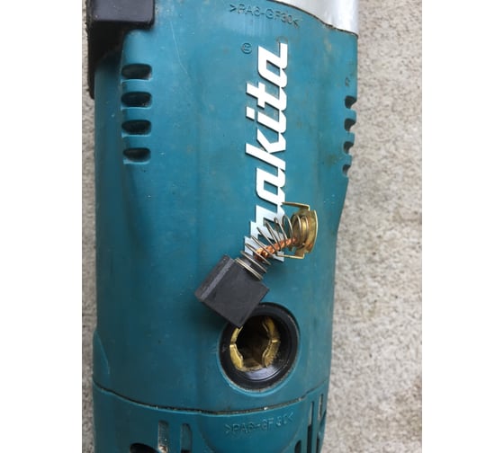 Угловая шлифмашина Makita GA 9020 18