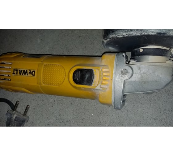 Угловая шлифмашина DEWALT D 28113 5