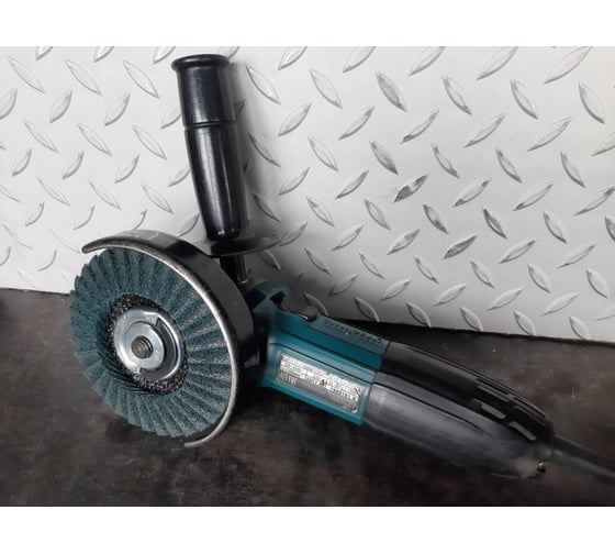 Угловая шлифмашина Makita GA 5030 5