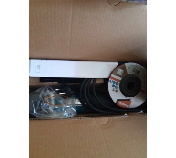Угловая шлифмашина Makita GA 5030 26