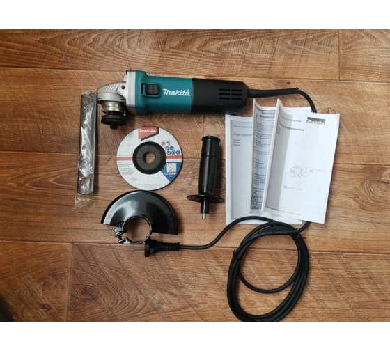 Болгарка (УШМ) Makita 9558 HN 30