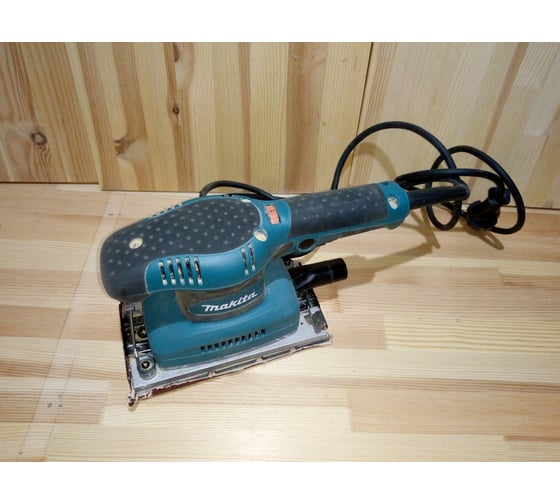 Вибрационная шлифмашина Makita BO3711 22