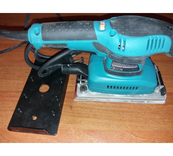 Вибрационная шлифмашина Makita BO3711 9