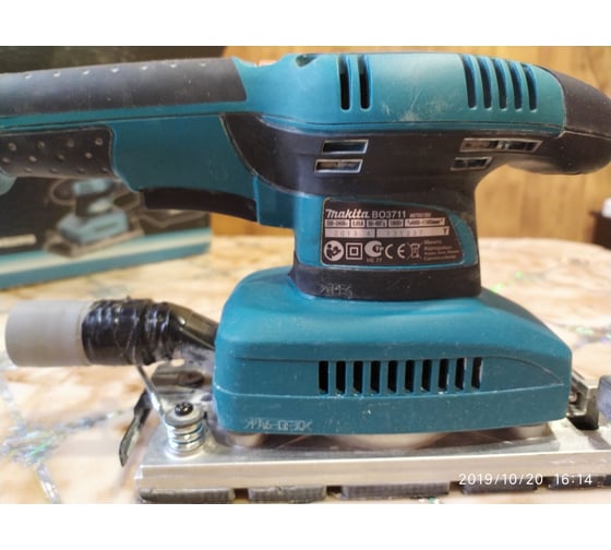 Вибрационная шлифмашина Makita BO3711 19
