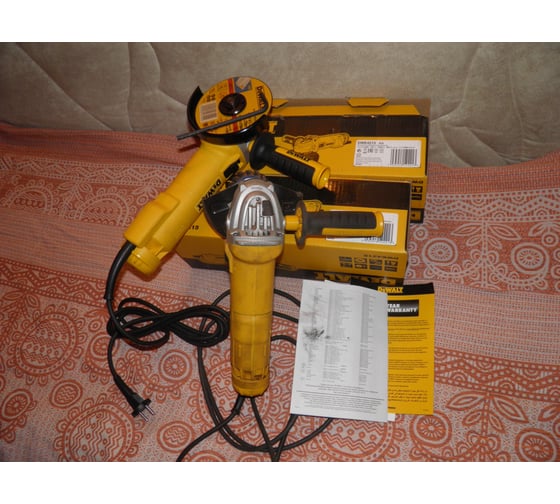 Угловая шлифмашина DEWALT DWE 4215 11