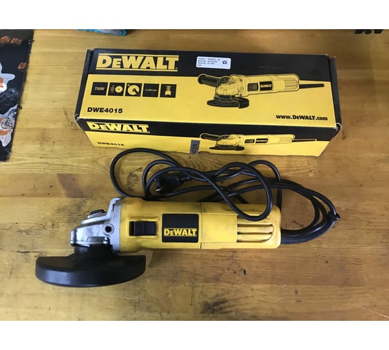 Машина шлифовальная угловая dewalt dwe4015. Смотреть фото Машина шлифовальная угловая dewalt dwe4015. Смотреть картинку Машина шлифовальная угловая dewalt dwe4015. Картинка про Машина шлифовальная угловая dewalt dwe4015. Фото Машина шлифовальная угловая dewalt dwe4015