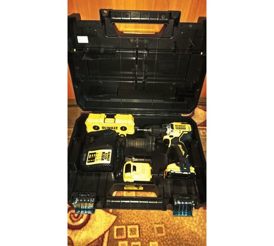 Компактная дрель-шуруповерт DEWALT 12 В XR DCD701D2-QW 6