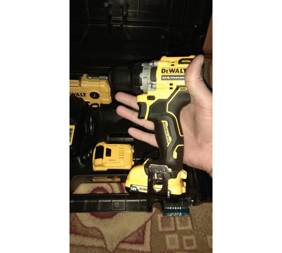 Компактная дрель-шуруповерт DEWALT 12 В XR DCD701D2-QW 5