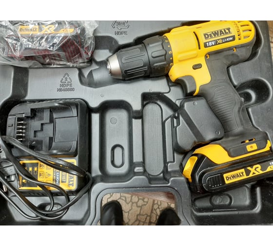 Аккумуляторная дрель-шуруповерт DEWALT DCD 771 C2 19