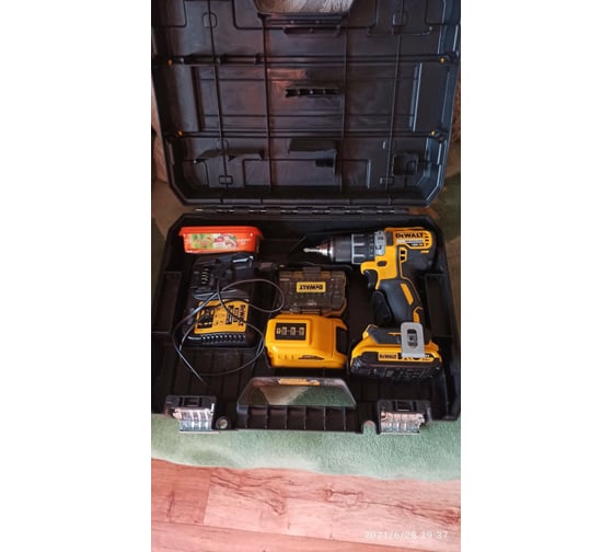 Аккумуляторная дрель-шуруповерт DEWALT DCD 791 D2 19