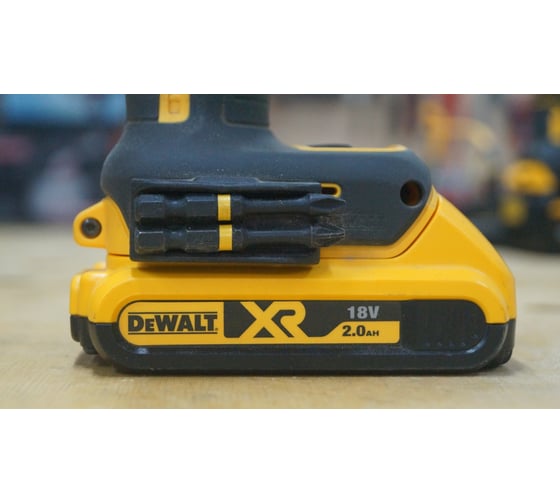 Бесщеточный импульсный шуруповерт DEWALT XR DCF887N 18