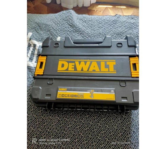 Дрель-шуруповерт DEWALT DCD791NT 8