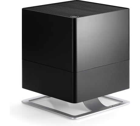 Традиционный увлажнитель воздуха Stadler Form (без налета и накипи) с ароматизатором Oskar, черный O-021