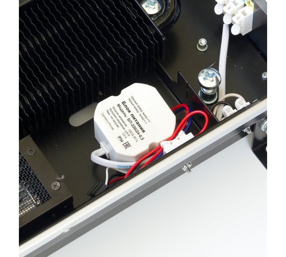 Внутрипольный конвектор с вентилятором и решеткой KVZ KVZ-Vent-300-80-1000-1V-UA/RRA-300-1000-A