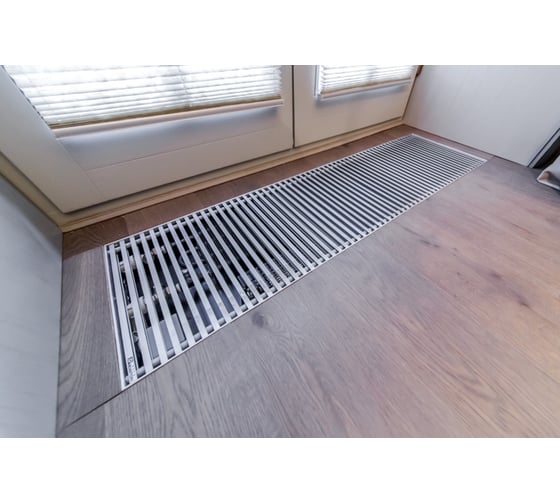 Конвектор КЗТО Бриз 260x80x1200 1то Конц прав 10 Al 18 втулки черные Б260801200КП