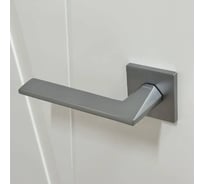 Ручка дверная Rucetti RAP 30 SLIM-S SC, на квадратной розетке 6 мм, цвет - матовый хром 9014615