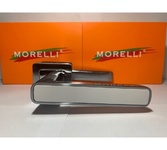 Дверная ручка MORELLI "Flex", цвет-матовый хром/белый  MH-44 SC/W-S55 9012224