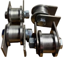 Ролик на пластинах 23 Болта d 50 мм, под трубу 20x20,металл 4 шт. 3511