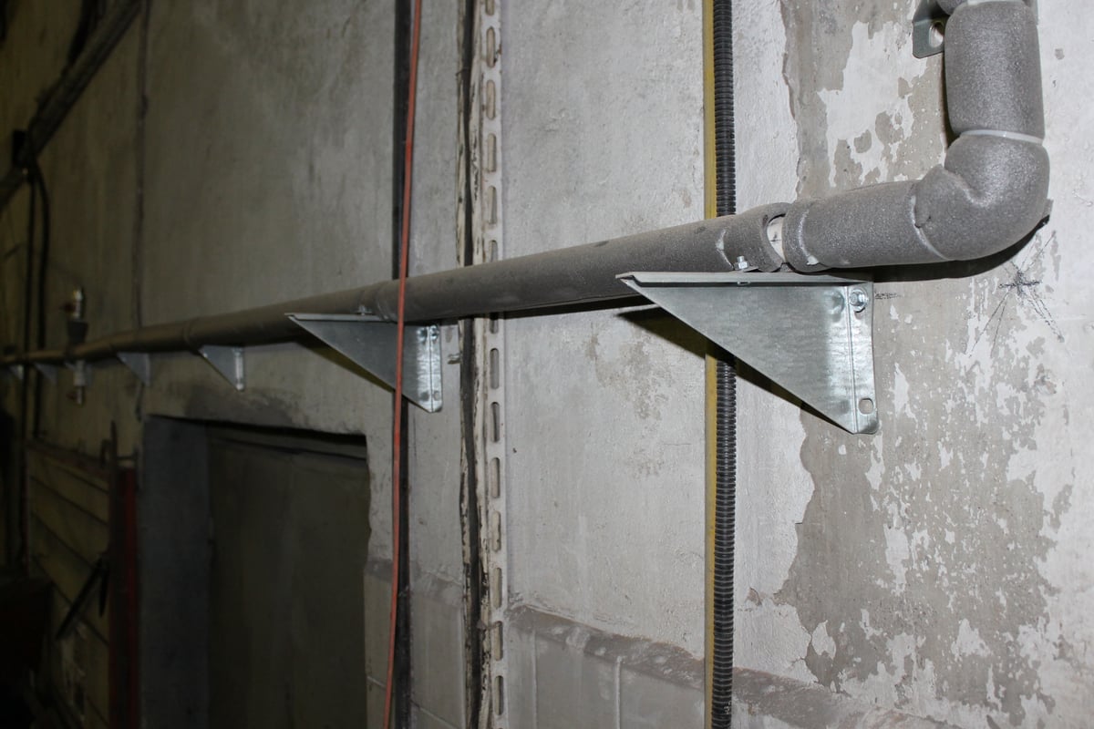 Опорный кронштейн Lucky Guy L=200 мм, оцинк 200 03 200120 30 0LG ...