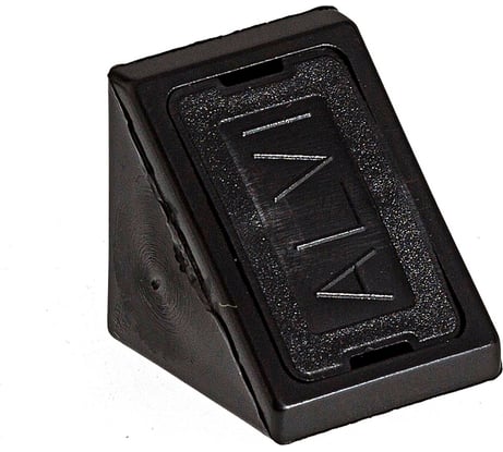 Мебельные уголки ELEMENT пластик, с шурупом, черный, 6 шт 021600