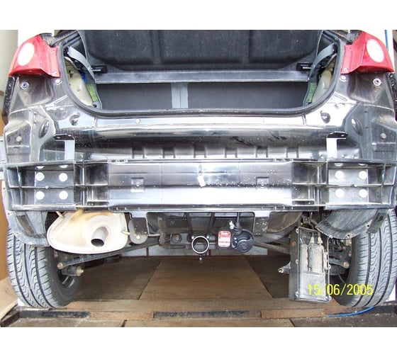 Полностью оцинкованный фаркоп GALIA для Chevrolet Lacetti хетчбек 5 дверей 2004-2012, Daewoo Nubira хетчбек 5 дверей 2003-2013 быстросъемный шар D034C