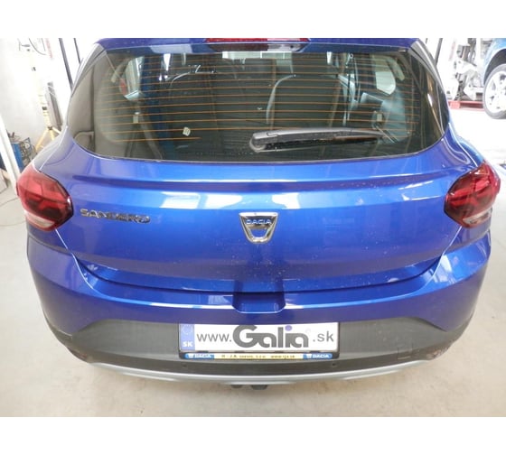 Полностью оцинкованный фаркоп GALIA для Dacia Sandero III 2020-, Dacia Sandero Stepway III 2020- тип шара A D050A