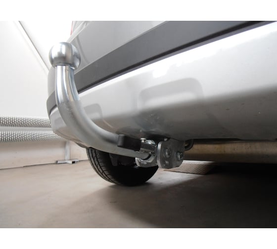 Полностью оцинкованный фаркоп GALIA для Suzuki SX4 хетчбек 5 дверей 2006-2013 2WD/4WD, FIAT Sedici 2006-2014 быстросъемный шар F109C
