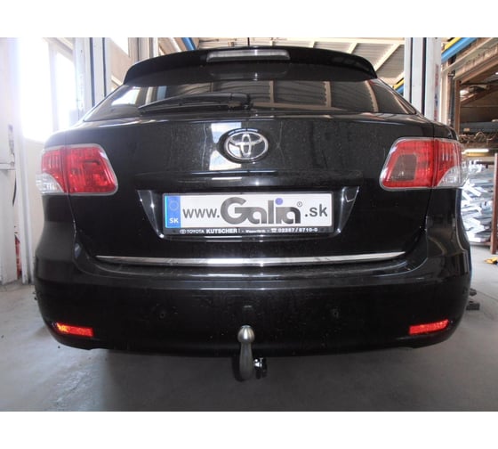 Полностью оцинкованный фаркоп GALIA для Toyota Avensis седан/универсал 2009-2018 быстросъемный шар T059C