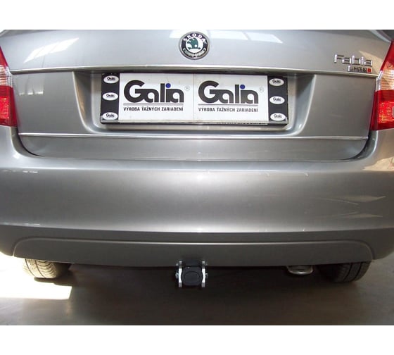 Полностью оцинкованный фаркоп GALIA для Skoda Fabia седан/универсал 2000-2014 быстросъемный шар S082C