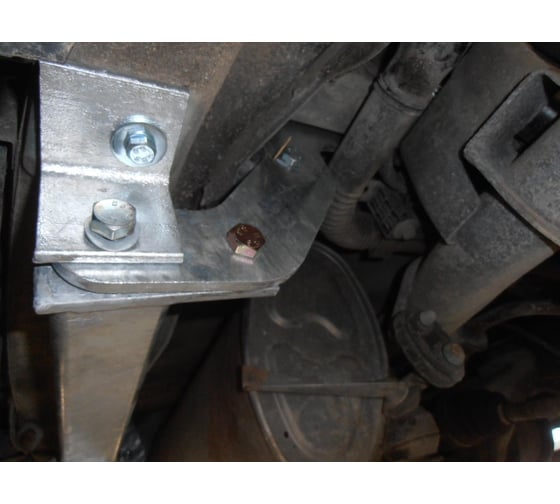 Полностью оцинкованный фаркоп GALIA для Renault Scenic RX4 1999-2007 быстросъемный шар R046C