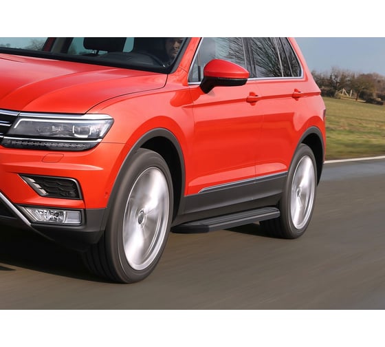 Пороги Rival "Premium-Black" для Volkswagen Tiguan II 2016-, 173 см, 2 шт., алюминий, A173ALB.5802.4