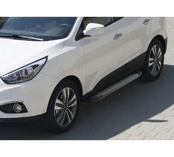Пороги "Black" Rival для Hyundai ix35 2010-2015/Kia Sportage III 2010-2016, 173 см, 2 шт., алюминий, F173ALB.2303.2