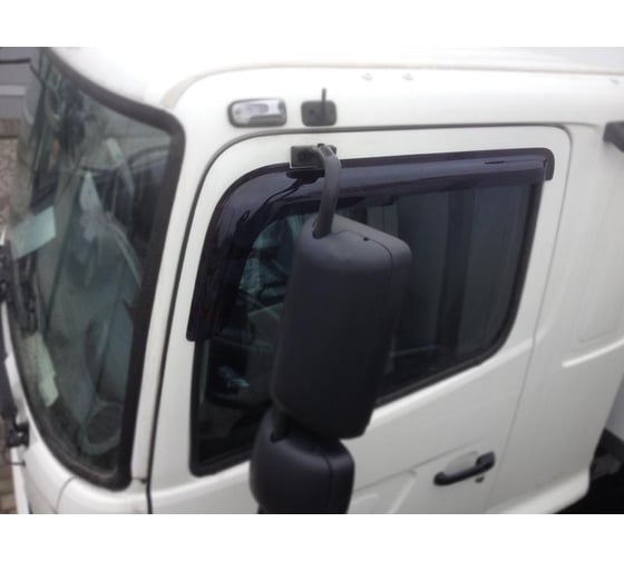 Дефлекторы окон SIM 2 door Hino 500, 2008- NLD.SHI5000832