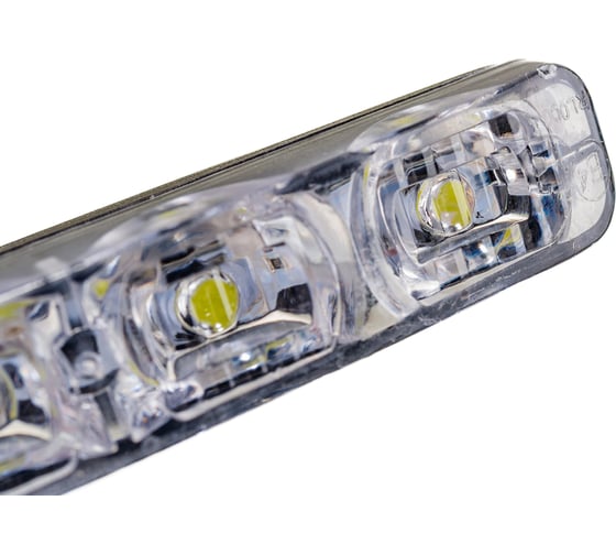 Ходовые огни SKYWAY 12V, 6 диодов, 6 W, 2 штуки, S01501014