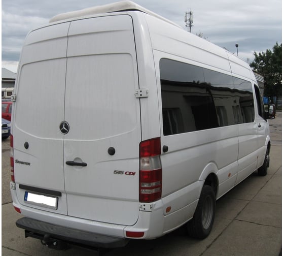Фаркоп Steinhof для Mercedes Sprinter 2006-2018, 2018-, Volkswagen Crafter 2006-2017 (все авто - фургон 3,5T 3,665 м/4,325 м со ступенькой одинарные колёса) V-033